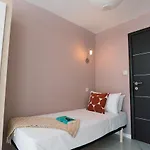 Scenic Seafront Duplex In Appartement *